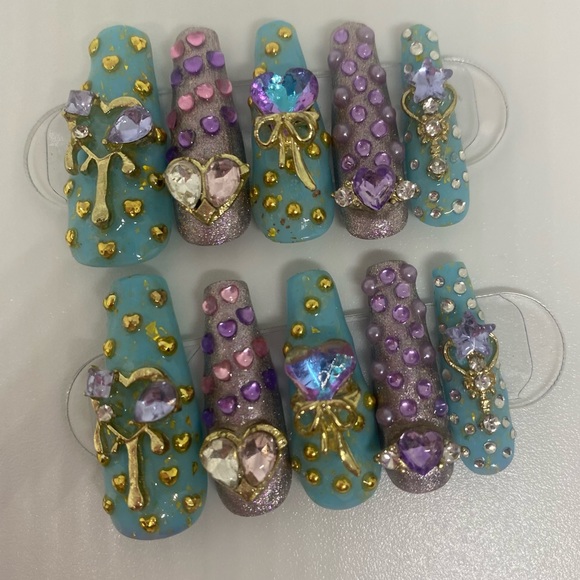 Color Changing and Metallic Handmade Press On Nail Set Purple - Picture 10 of 16